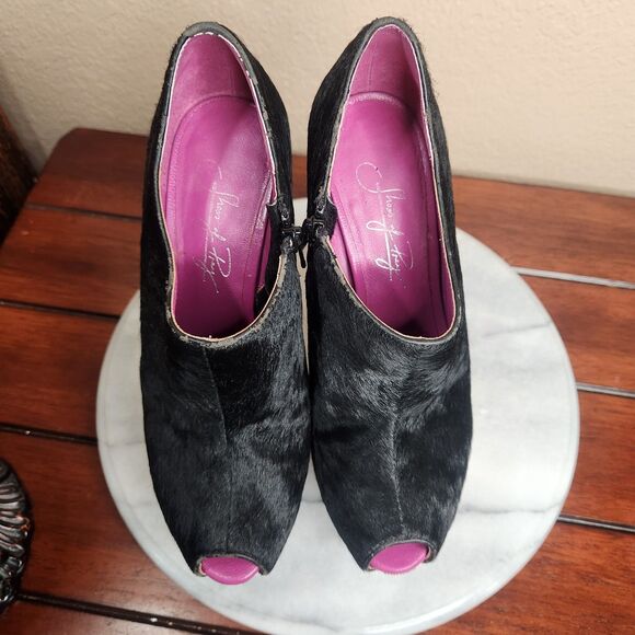 Shoes Of Prey Heels Womens 37 Black White Newspaper Custom Stiletto Platform - Picture 10 of 15